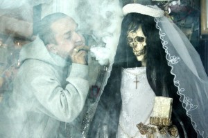 Secta ocultísta en Mexico  crece dramáticamente. El engaño de  la «santa muerte»