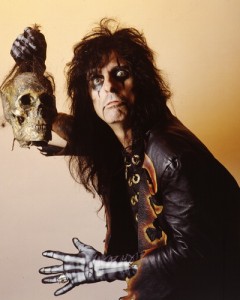 Alice Cooper, de rockero satánico a cristiano comprometido